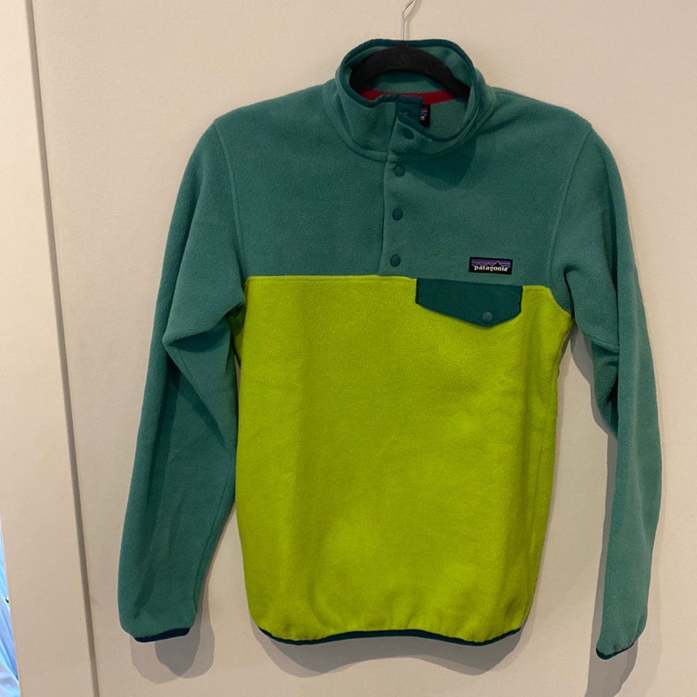 Patagonia 1/4 button up fleece